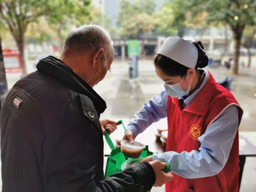 贈(zèng)粥3.jpg 贈(zèng)粥3.jpg