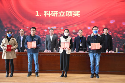 科研立項.jpg 科研立項.jpg