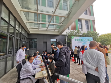 睡眠日義診現(xiàn)場.jpg 睡眠日義診現(xiàn)場.jpg