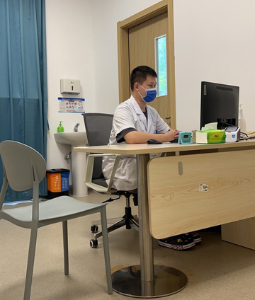 門診1.jpg 門診1.jpg